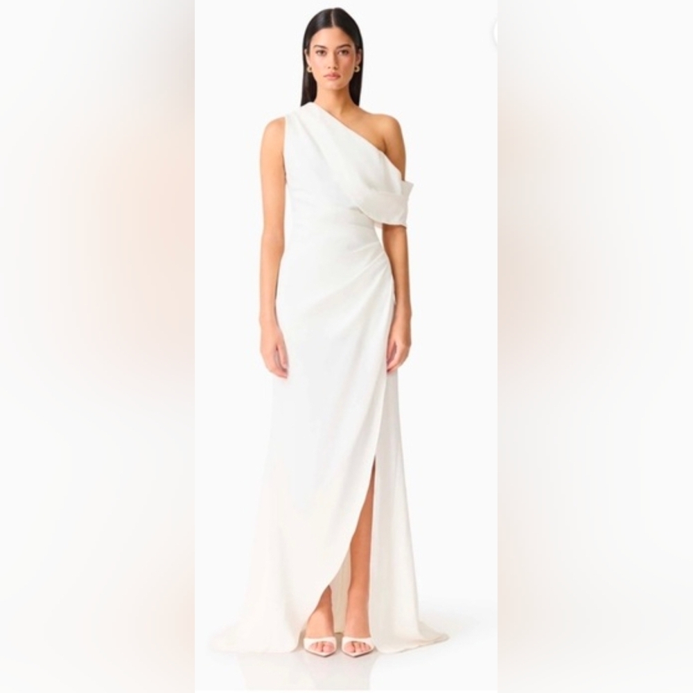Elliatt Isadora Gown